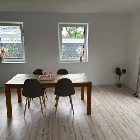 Haus Anna U Apartman *